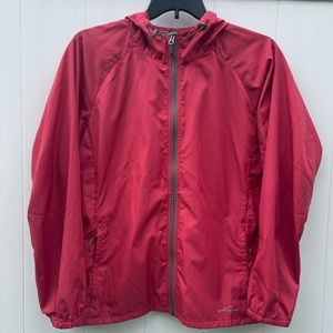 Eddie Bauer Sport - Light polyester rain jacket / wind breaker